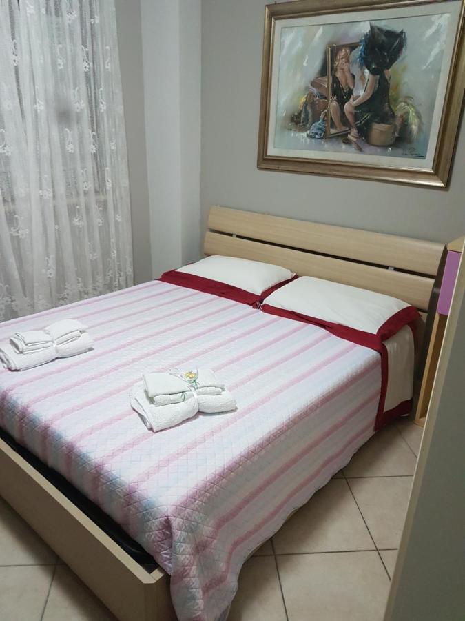 B&B Malibu Ардеа Екстер'єр фото