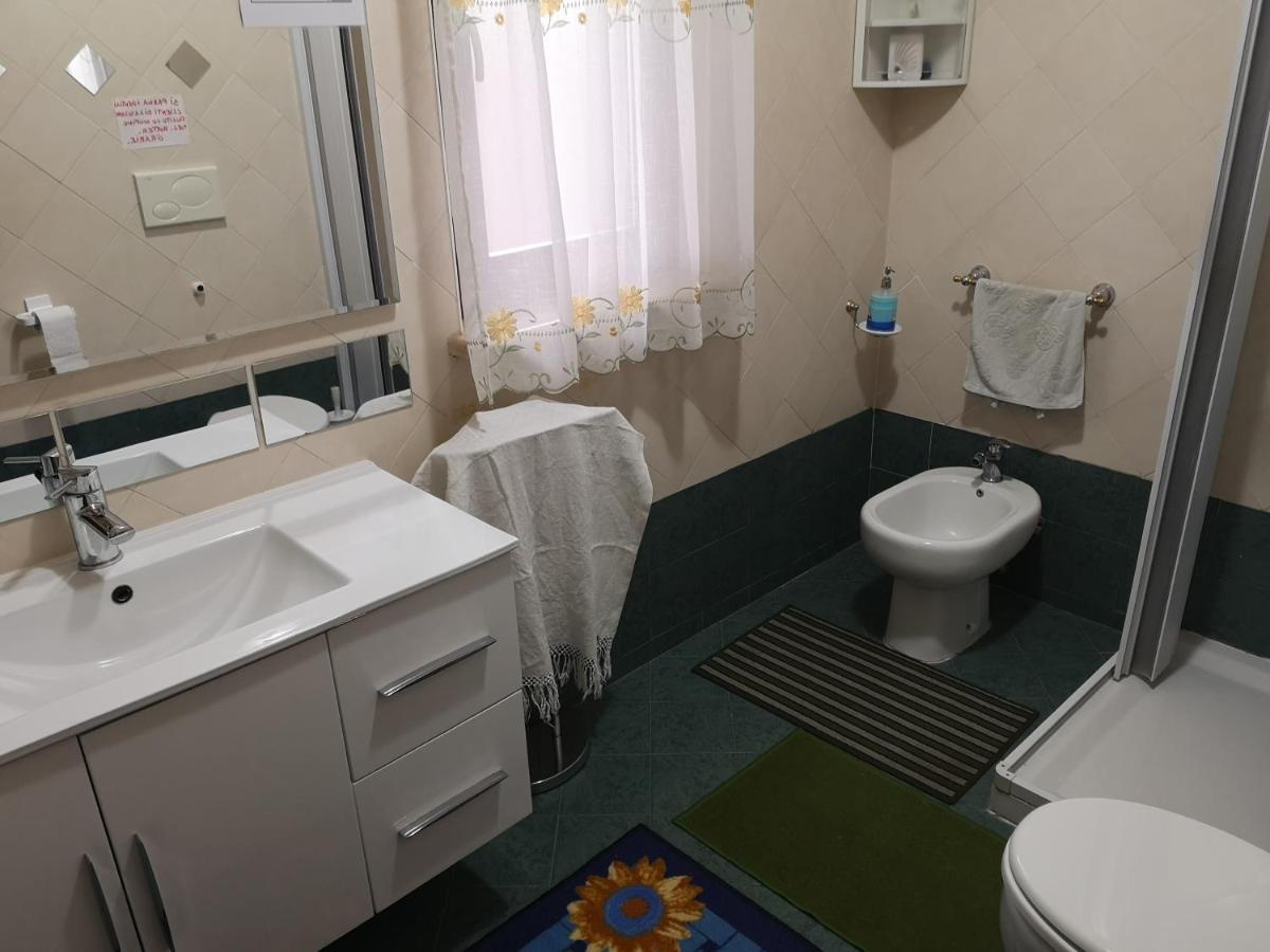 B&B Malibu Ардеа Екстер'єр фото